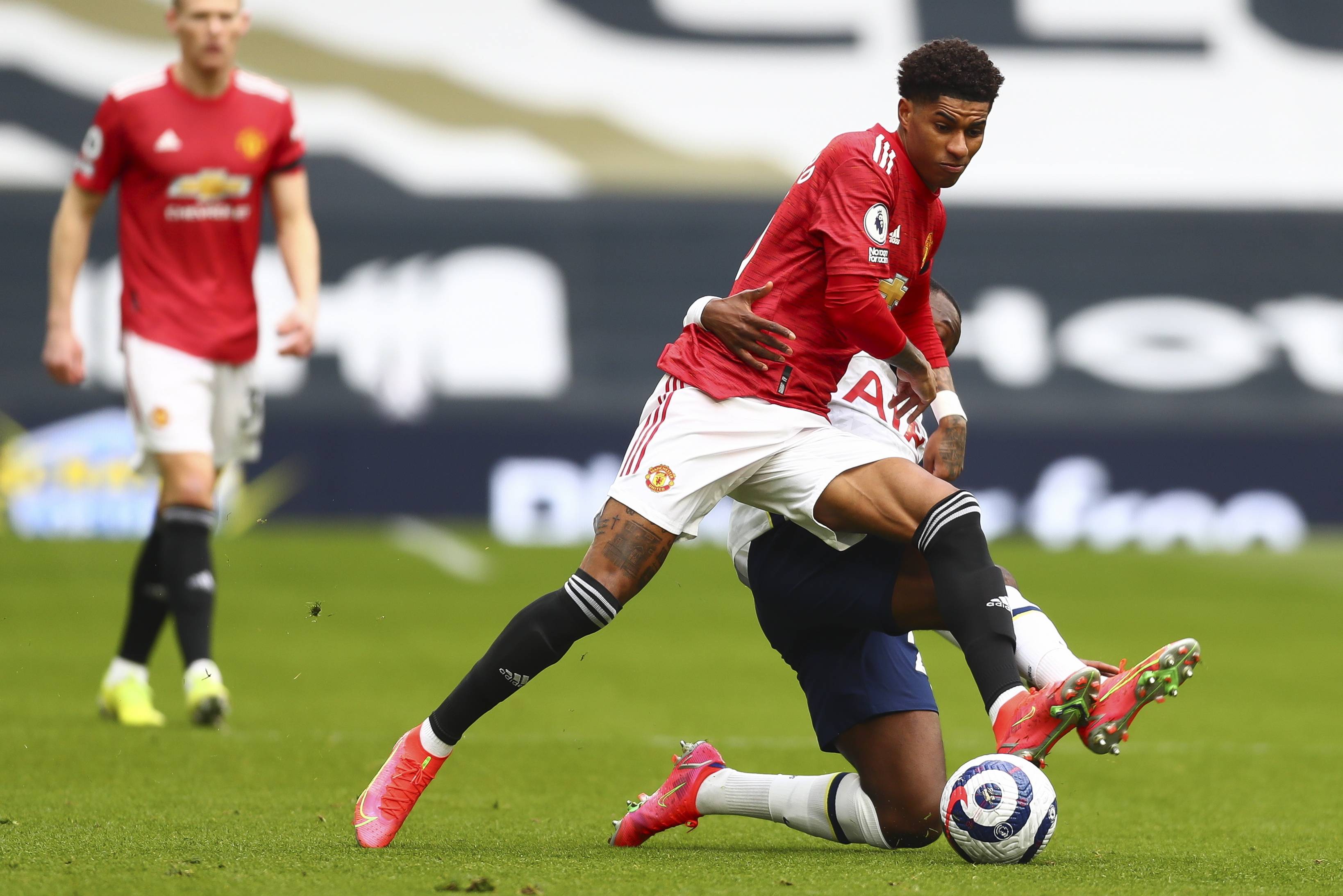 与林诗栋不 与林诗栋不